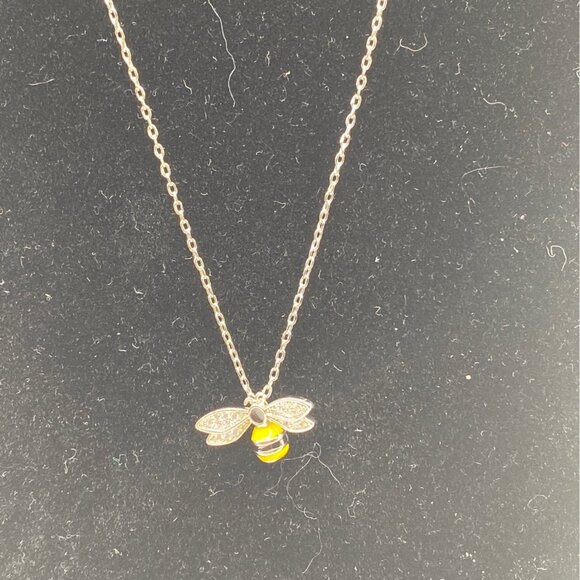 3D Bee Pendant Necklace Silver Tone Adjustable Chain Cupronickel Modern Design - Picture 6 of 8